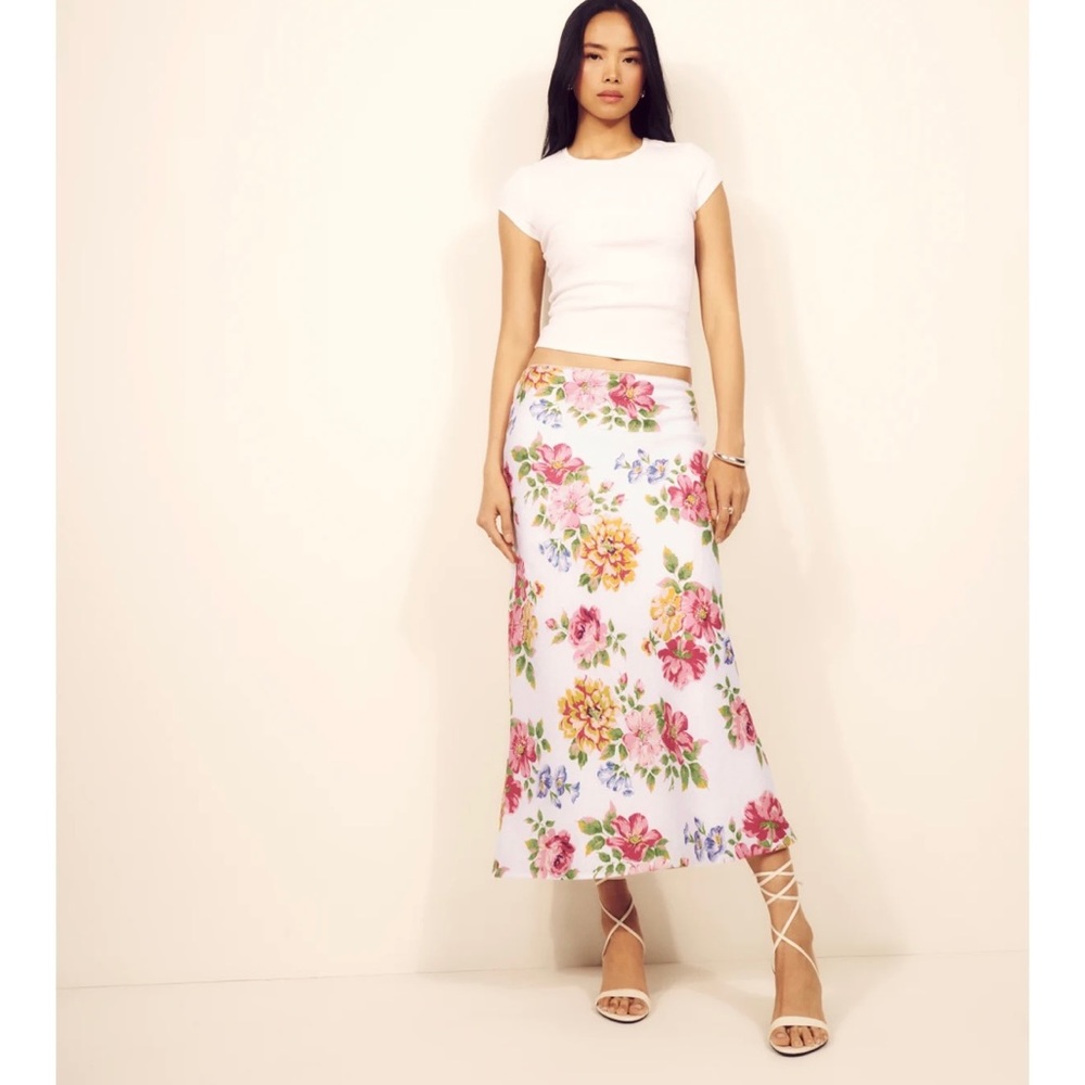 Reformation Layla floral linen skirt- never worn